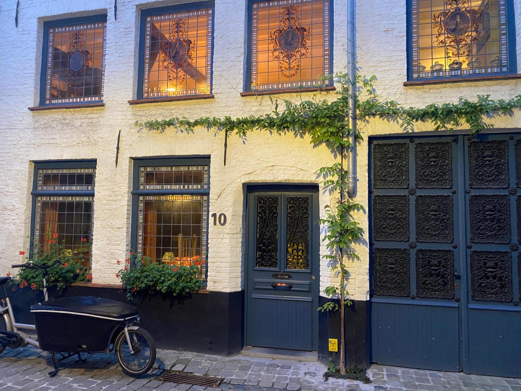 Huyze Peerdenbrugghe Bed and Breakfast Brugge Buitenkant foto